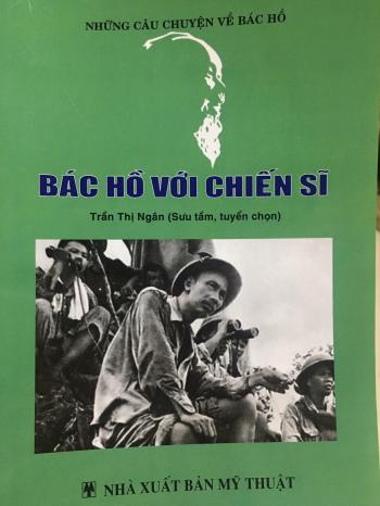 BÁC HỒ VỚI CHIẾN SĨ